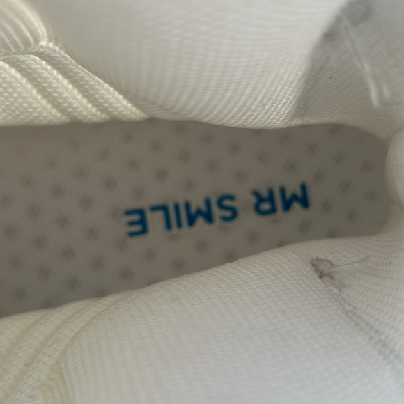Mr. Smile size 43. Off white sneakers.  Very good condition and worn once. - Picture 8 of 9